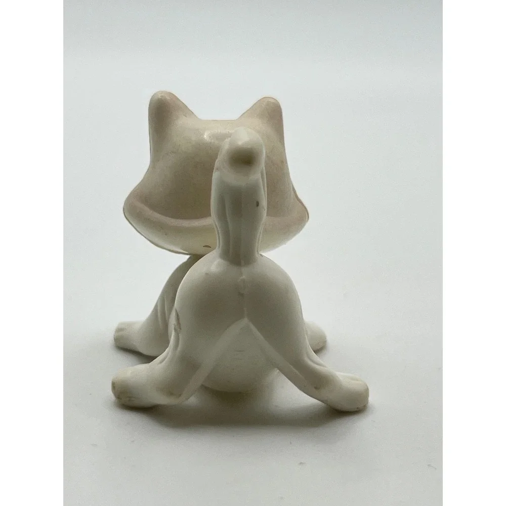 Vintage Littlest Pet Shop‎ 1995 Clubhouse Kitties White Cat W Latching Belly